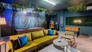 Spielezimmer