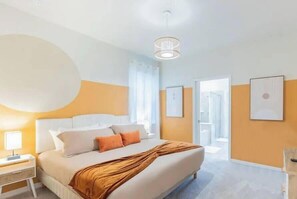7 Schlafzimmer, Reisekinderbett, WLAN, Bettwäsche