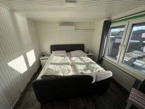 2 bedrooms, free WiFi