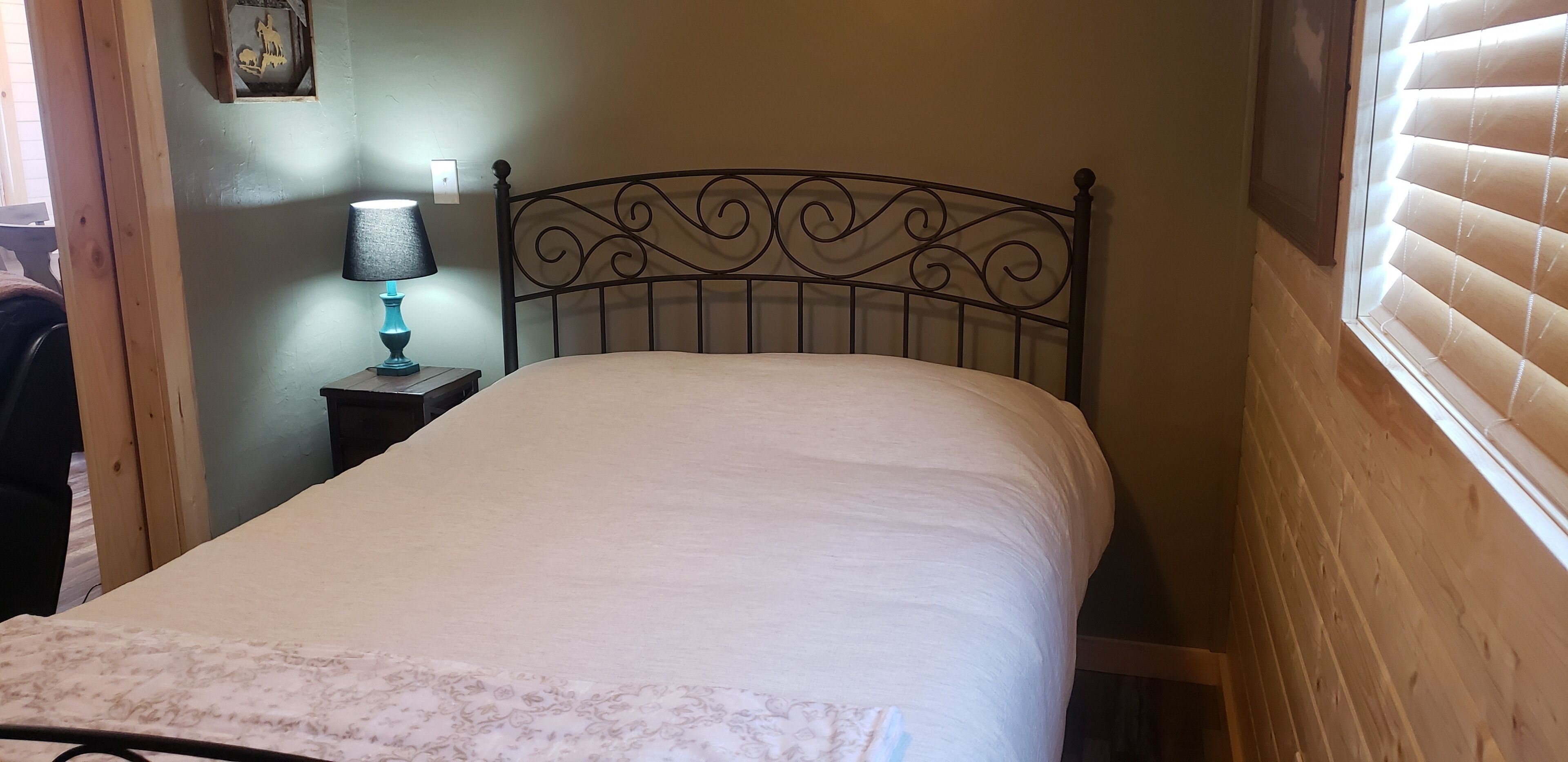 1 soverom, wi-fi (inkludert) og sengetøy