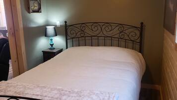 1 Schlafzimmer, kostenloses WLAN, Bettwäsche