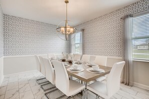 House, Multiple Beds (*8908 CC - 5BR Luxury Home: Private P) | Dining - 8908 CC - 5BR Luxury Home: Private Pool (Kissimmee)