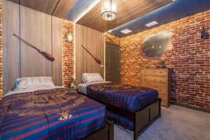 Room - 4446 KR - 7BR Luxury Villa Opulent Oasis (Davenport)
