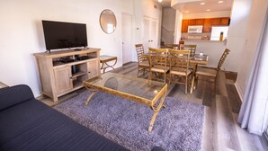 Unclassified image, 2 of 27, button - 4562 YR - Amazing 4 Bed Private Getaway (Kissimmee)