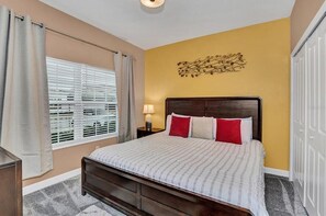 Condo, Multiple Beds (5021 WA - Stunning Townhome with Priv) | 5 bedrooms