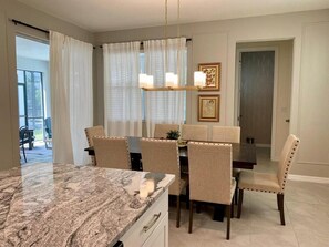 Dining - 8949 CB - Exquisite Luxury Home With Pool Retreat (Kissimmee)