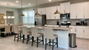 Ferienhaus, Mehrere Betten (8949 CB - Exquisite Luxury Home with ) | Eigene Küche
