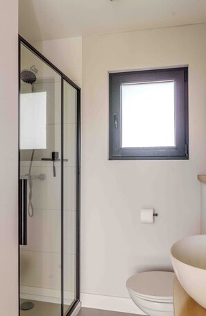 Shower, toilet paper