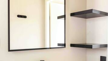 Dusche, Toilettenpapier