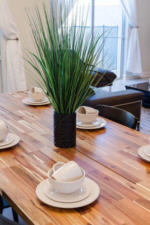 Casa, varias camas (810 PB - 4BD - Green Luxury Paradise) | Restauración