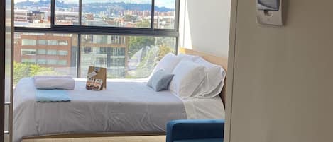 1 habitación, wifi y ropa de cama