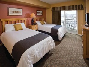 3 bedrooms, in-room safe, iron/ironing board, WiFi