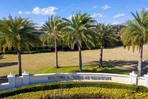 Maison, plusieurs lits (510 BS - 5BD Elegant Escape: Private ) | Enceinte de l’hébergement