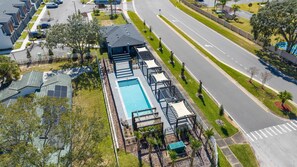 Hus - flera sängar (3258 SW - 3 Bedrooms The Hub Paradise) | Pool | Uppvärmd pool