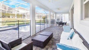 Huis, Meerdere bedden (1562 OL - 8BR Tranquil Escape) | Terras