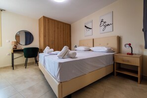 1 bedroom, iron/ironing board, free WiFi, bed sheets - Aphrodite Flat with a view to Acropolis in Historic Centre (Athina)