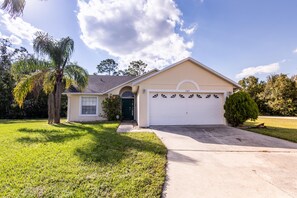 House, Multiple Beds (545 WS - 3BR - Serene Haven Single Fa) | Exterior - 545 WS - 3BR - Serene Haven Single Family (Davenport)
