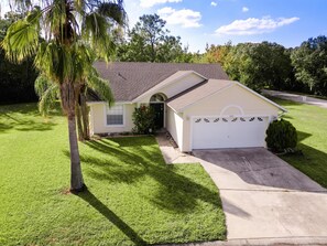 Casa, várias camas (545 WS - 3BR - Serene Haven Single Fa) | Fachada
