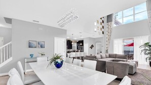 Σπίτι, Περισσότερα από 1 Κρεβάτια (9008 PM - 5BD Serenity Villa: A Parad) | Γεύματα