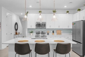 獨棟房屋, 多張床 (654 LD - Festival) | 私人廚房 | 烤箱、電熱水壺、烤麵包機