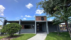 Condo, Multiple Beds (8761 ZD - 3 BD The Hub Paradise Cozy ) | Exterior
