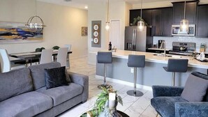 Living area - 456 OC - Elegant Retreat in Champions Gate (Davenport)
