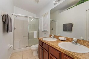 House, Multiple Beds (2226 RR - Elegant Retreat Private Poo) | Bathroom - 2226 RR - Elegant Retreat Private Pool (Davenport)