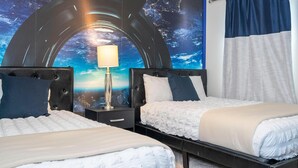 Room - 4462 KR - Spacious Resort Getaway (Davenport)