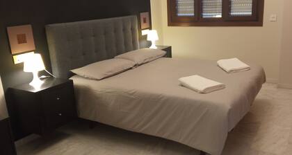 Fibes-Airport Apartment