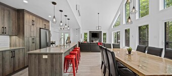 Chalets Signature Eastman, Chalet Le PÜR