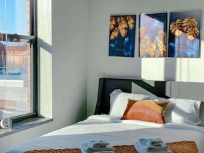 3 chambres, fer et planche à repasser, lit parapluie, Wi-Fi gratuit