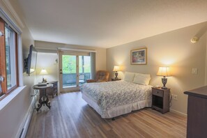 2 chambres, fer et planche à repasser, lit parapluie, accès Internet