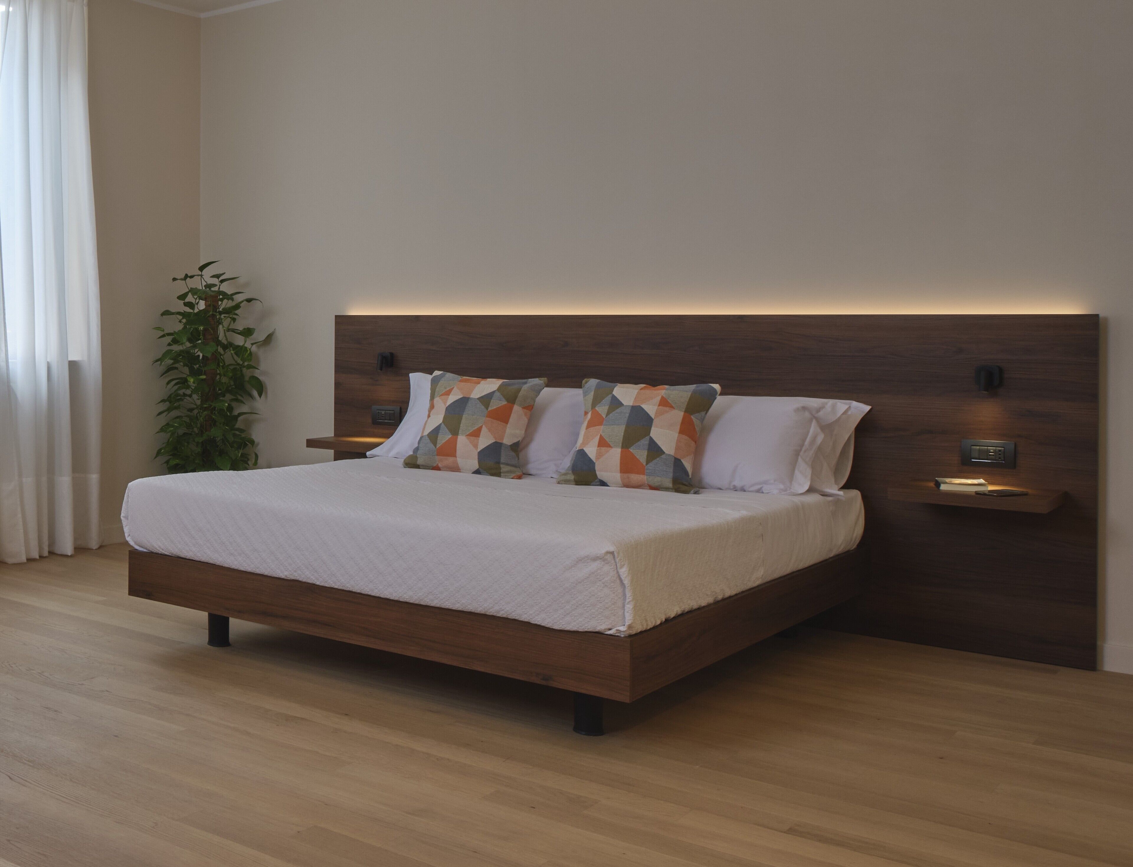 Ropa de cama de alta calidad y muebles diferentes 