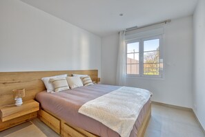 2 bedrooms, iron/ironing board, free WiFi, bed sheets - Maison Corail 2 - Au coeur de l'ile d'Oléron (Saint-Pierre-d'Oléron)