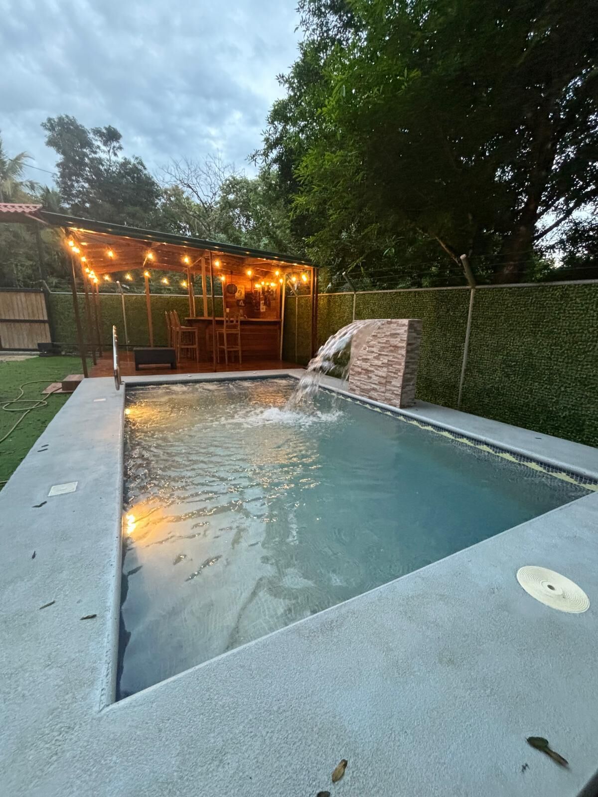 Udendørs pool