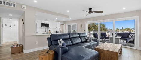 Luksus-lejlighed - 3 soveværelser - køkken - havudsigt | Terrasse/gårdhave