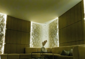 Reception - Nut Pyramids View (Giza)