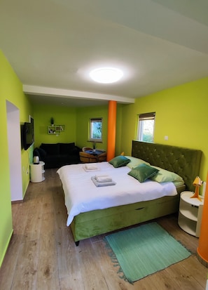 1 bedroom, desk, iron/ironing board, travel cot