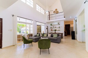 Nicht klassifiziertes Bild, 4 von 96, Schaltfläche