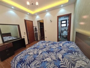 3 bedrooms, iron/ironing board, bed sheets - "Supreme City Stay" @Midtown Compound AUC Avenue (Cairo Governorate)