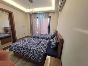 3 bedrooms, iron/ironing board, WiFi