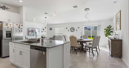 Bright Home Near Legoland & Lake