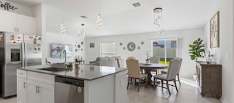 Bright Home Near Legoland & Lake