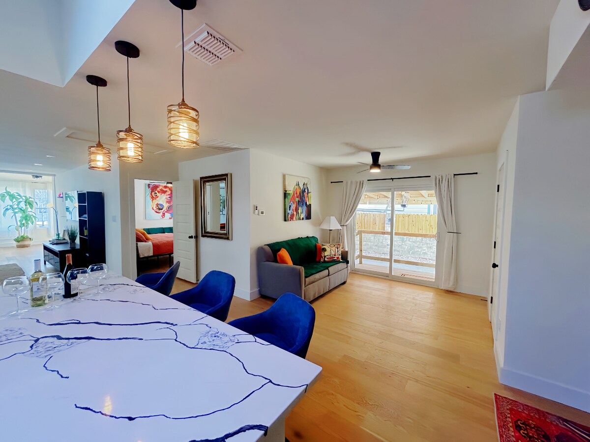 Photo 16 of Charming Home Near Downtown & SXSW Hotspots
