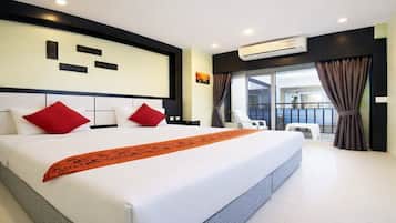 Superior Room | In-room safe, desk, soundproofing, free WiFi