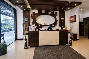 Reception - Star House Patong (Patong)