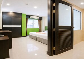 Standard Double Room - Star House Patong (Patong)