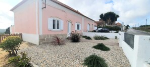 Exterior - Alice's House, Private Pool, 7 km from Beach (Casal do Amaro, Alfeizerão)