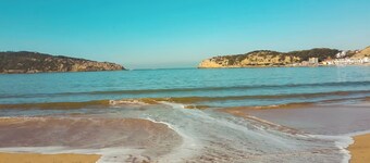 Alice's House, Private Pool, 7 km from Beach