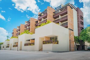 Front of property - Cozy Loft in Playa del Carmen 1 bedroom (Playa del Carmen)